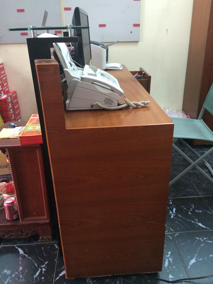 Thanh lý bàn lễ tân - 2